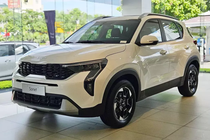 Kia Sonet 2024 "bằng xương bằng thịt" tại đại lý Việt, chỉ chờ giá bán