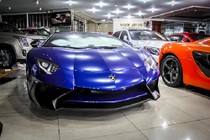 “Siêu bò” Aventador LP 750-4 SV Roadster độc nhất VN có gì?