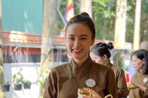  Angela Phương Trinh bị "ném đá tơi tả" với lời nhắc fan: "Ham chơi thì hao tổn phước đức"