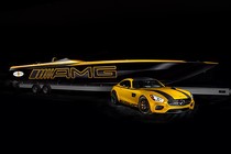 Thuyền siêu tốc USD Cigarette Racing mang vẻ đẹp Mercedes-AMG