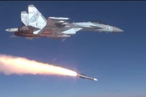 Ukraine dùng bom JDAM-ER, Nga tung máy bay đánh chặn quyết liệt