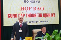 Bộ Nội vụ nói gì việc xe biển xanh đón người nhà Bộ trưởng Công Thương?