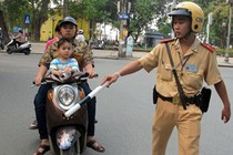 'Nghiện ma túy, nghiện rượu, thu ngay vĩnh viễn bằng lái'