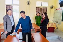 Hải Phòng “hài kịch” điều chuyển nữ Hiệu trưởng vì Corona... làm tân Hiệu trưởng trường khác?!