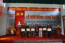 Ngỡ ngàng đất nghèo Vân Mộng: Đường êm, xe bon, dân khấm khá 