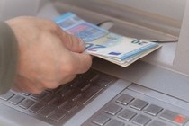 Cảnh báo mã độc có thể khiến máy ATM nhả tiền cùng lúc