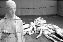 Sự thật đáng sợ về thảm họa diệt chủng Holocaust (2)