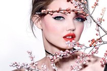 Lindsey Wixson: Siêu mẫu răng thưa "có một không hai" của làng mốt 