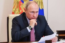 Tổng thống Nga Putin đánh giá nước Mỹ đang khủng hoảng sâu sắc