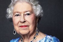 Bất ngờ lý do Nữ hoàng Elizabeth II tổ chức sinh nhật 2 lần/năm