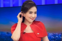 Nữ MC VTV vòng eo 56, 300 ngày đi làm không mặc trùng đồ