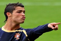 Vì sao Cris Ronaldo bị các CĐV trên thế giới ghét?