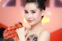 Hoa hậu Đại dương Ngân Anh làm vedette trên sàn diễn