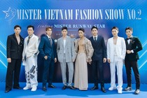 Top 36 thí sinh Mister Vietnam 2024 diễn thời trang ở biển Phan Thiết