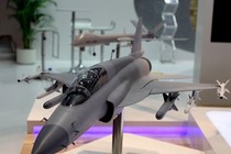 Trung Quốc đem tới Singapore Airshow vũ khí nào?