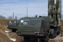 Đột nhập lữ đoàn phòng không S-400 bảo vệ Moscow 