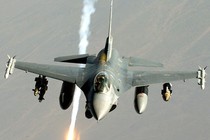 Kinh hoàng sức tấn công của tiêm kích F-16 Mỹ