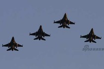 Tiêm kích F-16IQ đã về tới Iraq, tham chiến chống IS