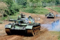 "Voi sắt" T-54 Việt Nam rời "viện" X32 thế nào?