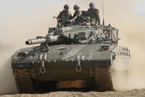 Khó tin tính năng chở quân của xe tăng Merkava Israel