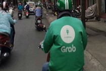 Kinh hoàng tài xế GrabBike bị hành khách đâm nhiều nhát