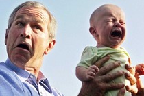 Hình ảnh hài hước khó quên về ông George W. Bush