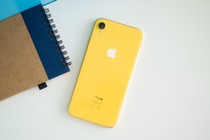 Rẻ đẹp, iPhone XR được ưa chuộng nhất quý 2