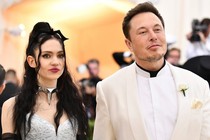 Phong cách lịch lãm của tỷ phú vừa mất ngôi giàu nhất thế giới Elon Musk