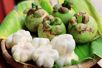 Sốt gỏi gà trái cây: Măng cụt xanh tăng giá vẫn hết hàng 