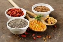 Quả óc chó kết hợp với 3 thực phẩm này, tác dụng ngoài sức tưởng tượng