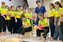 Một trẻ tử vong do hóc hạt ngày Tết: Cần biết cách xử lý kịp thời