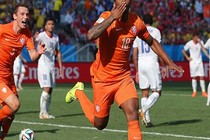 Hà Lan 2 - 0 Chile: Đẳng cấp màu da cam