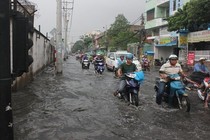 TP.HCM lại cấm xe vì đào 19 tuyến đường chống ngập