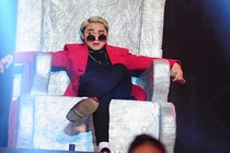 Sơn Tùng M-TP lại bị tố đạo phong cách G-Dragon