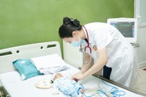 Cứu sống bé sơ sinh bị bệnh tim bẩm sinh từ trong thai kỳ