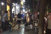 Hà Nội: Xông vào shop quần áo chém trọng thương 2 người 