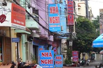 Cấm nhà ở kinh doanh “nhạy cảm”: Quản lý yếu kém?