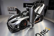 Koenigsegg One:1 bán 4 xe đầu tiên giá 16 triệu USD