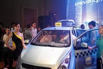 Chevrolet Spark Taxi giá rẻ ra mắt hoành tráng tại Hà Nội