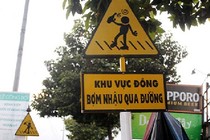 Ngả nghiêng với những kiểu quảng cáo siêu độc ở Việt Nam