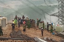 Sạt lở vùi lấp lán công nhân, 7 người thương vong ở Hà Tĩnh