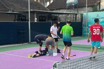 Người đàn ông 54 tuổi đột quỵ, tử vong khi chơi pickleball
