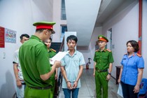 Khởi tố tài xế gây tai nạn làm 2 người tử vong