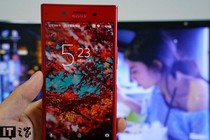 Lộ ảnh màu đỏ của Sony Xperia XZ Premium