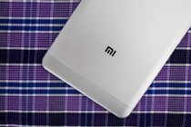 Bộ đôi Xiaomi Mi 9, Mi MIX 4 năm tới đều có 3 camera