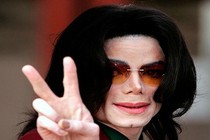 Ông hoàng nhạc Pop Michael Jackson bị tố lạm dụng tình dục trẻ em?