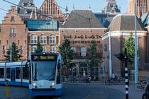 Gái mại dâm Amsterdam “khốn đốn” vì du khách: Thị trưởng lên tiếng