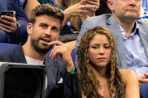 Pique phẫn nộ với Shakira