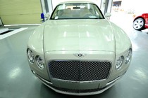 Soi kỹ Bentley Flying Spur 2014 đầu tiên vừa về Việt Nam