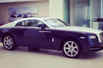 Mổ xẻ Rolls-Royce Wraith chính hãng đầu tiên về VN